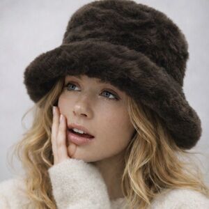 Parkhurst rich chocolate brown thick plush faux fur bucket hat